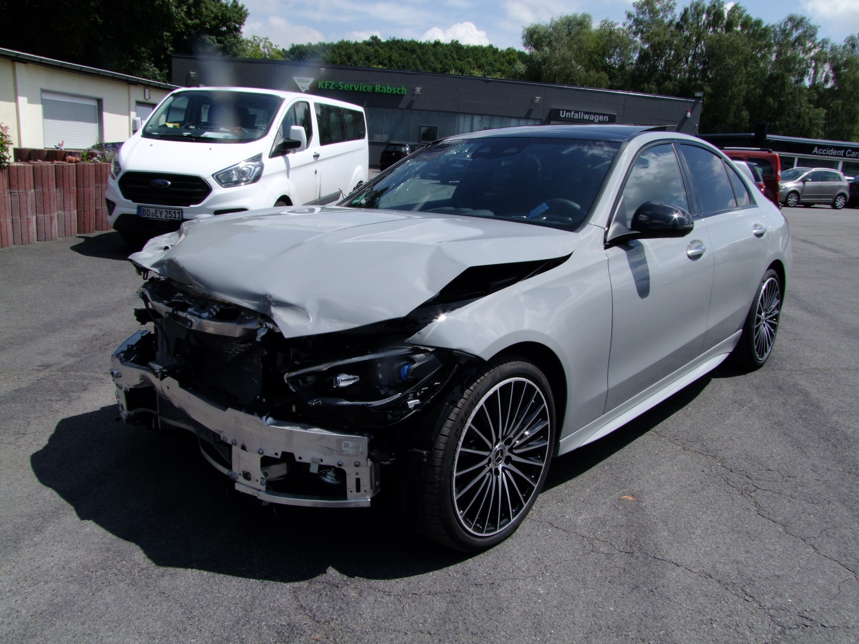 Mercedes-Benz C 300 C Limousine C 300 d 4Matic AMG Voll Vorschau 3