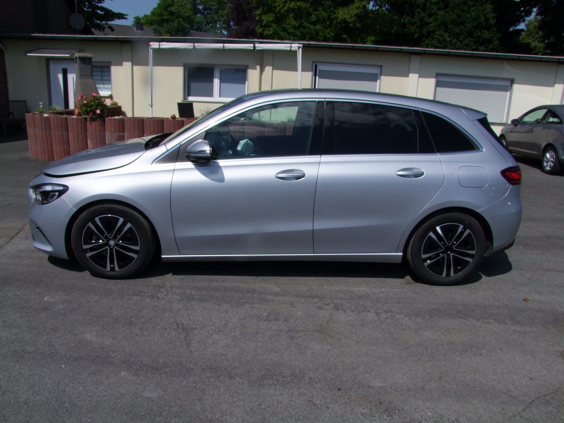 Mercedes-Benz B 200 d Automatik Vorschau 8